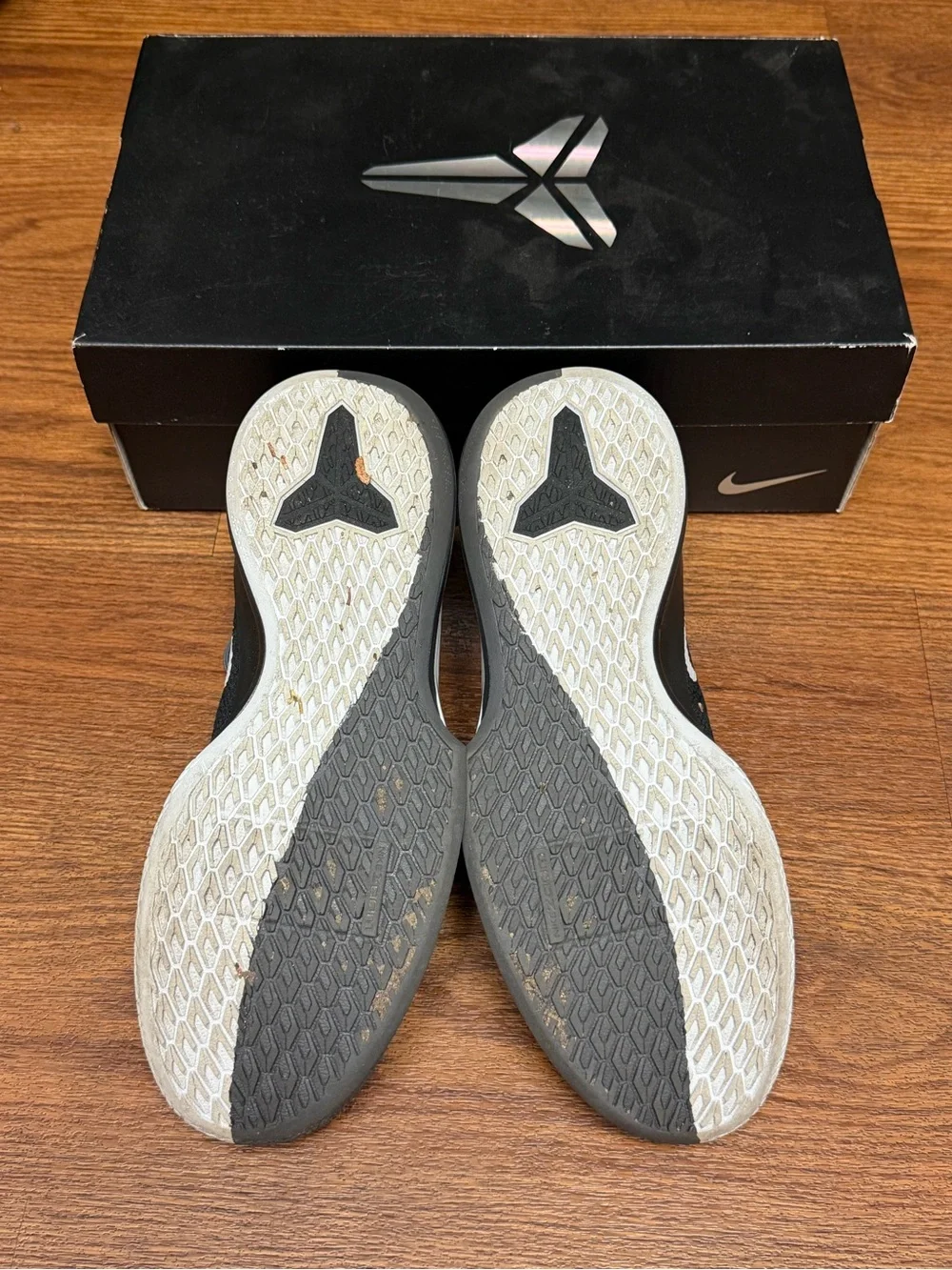 Nike Kobe Mamba Focus TB AT1214-001 Black White Dark Grey Men’s 8 OG Box